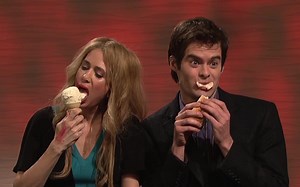 Hollywood Dish with Taylor Swift - SNL