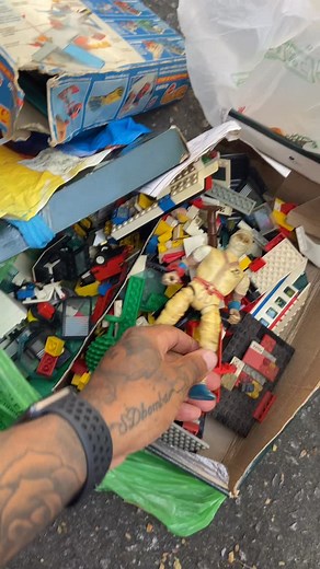 Olha só esse bonecos dos anos 90 #Feiradorolo #bonecos #Toy #Toys #briquedos #Lego #barato | Sdbomba
