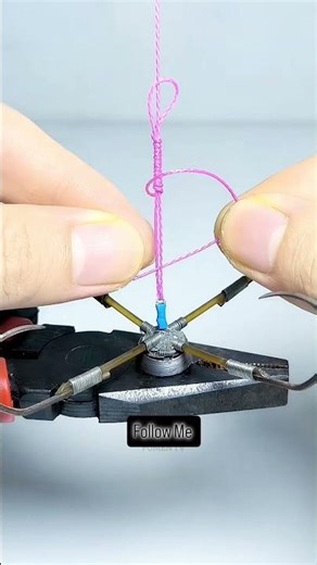 Innovative fishing hook tying techniques for a new type of snagging #fishing #shorts