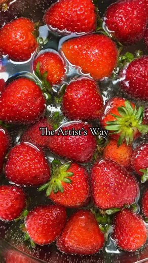 Elizabeth Cook | The Artist’s Way, Day 31 I feel like I got over a hurdle this past weekend. Which led to coincidence after coincidence after coincidence. I... | Instagram