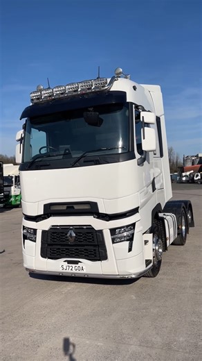 38K views · 382 reactions |  JUST LANDED!  72 Plate Renault T High 520 – 6x2 Tag Axle  Modern, powerful & ready for the road  Available NOW at A&M Commercials – don’t miss it!  Get in touch today!  UK: +44 (0)1925 811 188  NI: +44 (0)28 3753 8532  ROI: +353 (0)47 85908  www.amcommercials.com #RenaultTHigh #renault #renaulttrucks #AMCommercials #TruckSales #Haulage #Trucking #trucksforsale | A&M Commercials Ltd | Facebook
