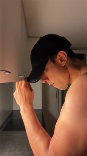 All of the ways I could make you come. Recipe below! #pizza #yummy #food #cooking #foryou Spicy Junk Food Chorizo Pizza Makes 2 Pizza's (on the smaller end) Difficulty - Easy Taste 9/10 Visuals NA "It's a pizza, chill Daddy!" Notes: This one is for the team and your baby mama! Pizza Dough (quick rise): - 333g 00 flour - 213g water - 16g fresh yeast - 8 sea salt - 23g sugar - 30g olive oil Process: Mix everything and work it until a smooth dough forms and you have made enough gluten structure (no