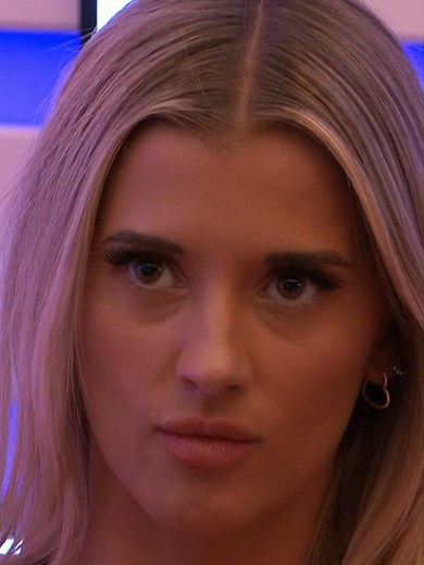 Lolly Drama Unfolds on Love Island