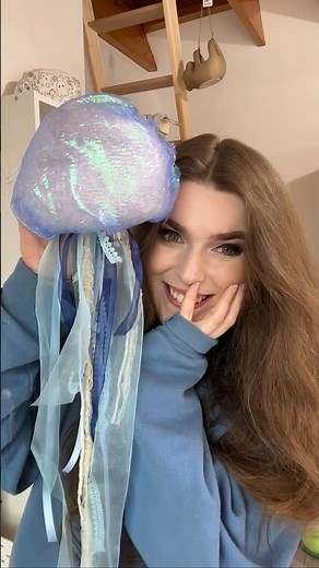 EASY DIY jellyfish room decor tutorial!