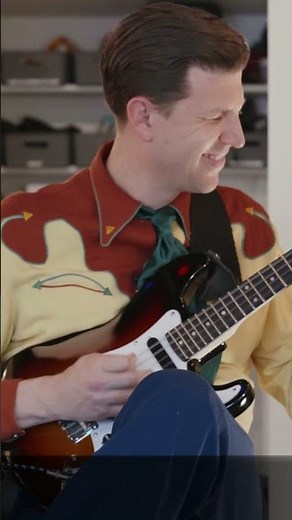 Warren Ellis Octave Mando #eastwoodguitars #warrenellis