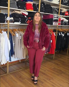 Amanda Roux on Reels