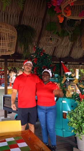 Merry Christmas and Happy Holidays! Wishing you lots of joy, peace, and wonderful moments with your loved ones. Enjoy the festive season and all the happiness it brings! Bon pasku!!🎄🫶🏻♥️ #willemstad #piscadera #piratebay #curaçao #restaurant | Pirate Bay