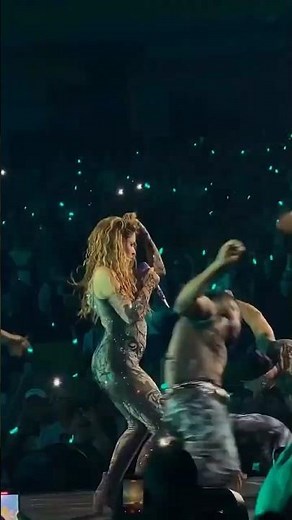 Shakira - Bzrp (27 Dic 2025) Music Sessions, Vol.53 (Up Close & Personal) Live in Florida #shakira