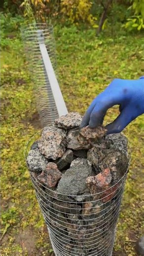 Making a Fence with Stones