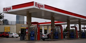 Exxon to Slash Up to 15% of Global Workforce, Including 1,900 Jobs in U.S.