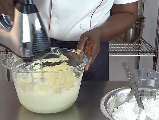 7K reactions · 898 shares | White fluffy American Buttercream...