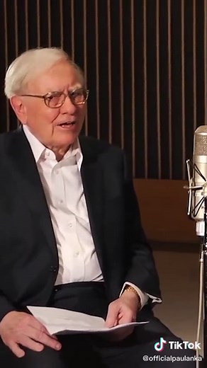 Paul Anka and Warren Buffett Fun Performance of 'My Way'