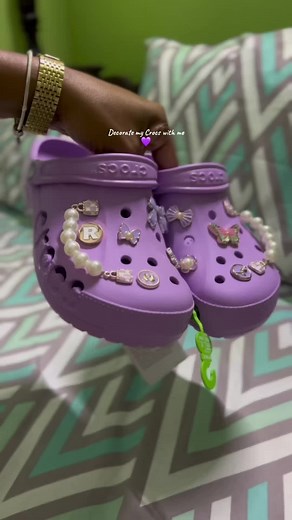 Decorating my Crocs 💜 @Crocs #crocs #crocsgang #crocs4life #shoe #clog #crocsclogs #jibbitz #jibbitzcrocs #jibbitzcharms #decoratewithme #decoratemycrocs #amazonfinds #fyp #viral_video #contentcreator #jamaicantiktok #jamaica #vincytiktokers🇻🇨🇻🇨 #stvincentandthegrenadines #trendingvideo #dancehall
