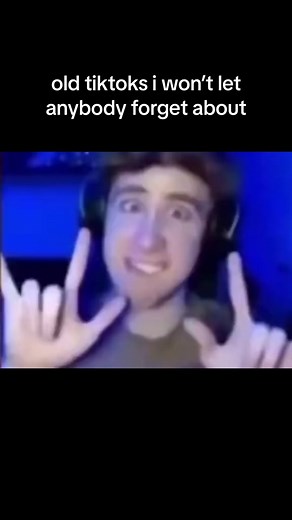 your hair looks very bouncy #meme #memes #cringe #funny #cringetok #2019 #fyp