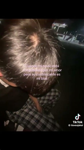 ay jojo esq heeseung es mi otro amor jajaja pero tú eres el amor de mi vida también 💘 #identificarse