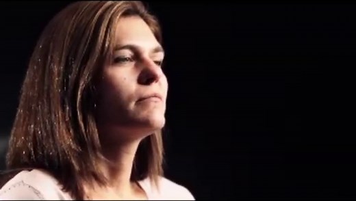 Microsoft LifeCam Studio 1080p HD Webcam - Gray