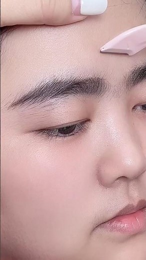 Eyebrow Shaping Made Easy ✨ Simple Brow Shaping Kit for Beginners #shorts #beauty #beautyhacks