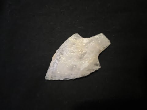 Quartz knapping: Making a Stemmed Arrowhead