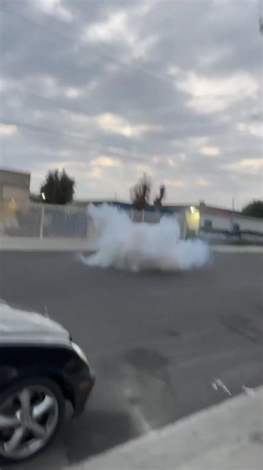 Bowser can #bowser #firework #bomb #bowserbomb #ground #salute #fountain #4thofjuly #explosion #loud | Blue Sky