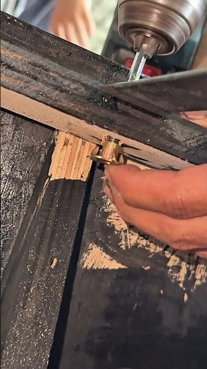T-nut bolts installations process #tutorial #woodworking #tricks #speakerbox