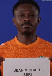 #cotedivoire🇨🇮 : Une simple présentation du footballeur ivoirien Jean-Michaël Seri qui est devenue en quelques heures l’un des plus gros phénomènes viraux du moment en Côte d’Ivoire.
