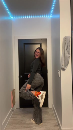 Socks be a jump scare