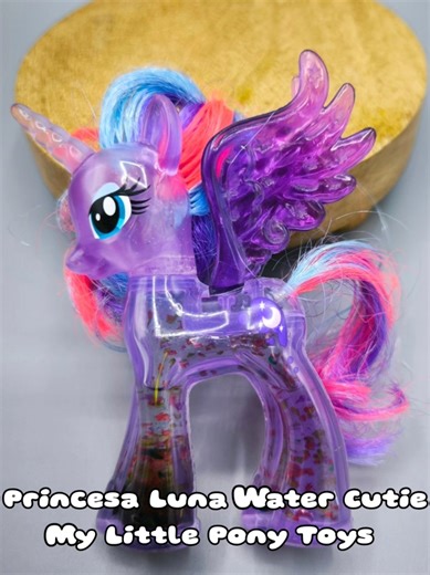 Juguetes de My Little Pony Luna Water Cutie #juguetes #juguetescoleccionables #macdonalds #mylittlepony #toys