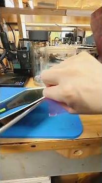 How to teardown and change MacBook sallowen battery?🔋#repair #macboojrepair #satisfying #gadgetfix