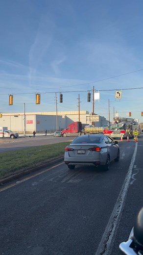 Semi vs Car 5th ave and I-65 check on your people and slow down @highlight | Brock Zilla