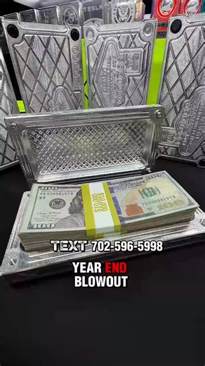 GORILLAPROCUSTOMS.COM This is our YEAR-END BLOWOUT — check this out. 🎉🧱 We’re clearing out bricks with different logos, styles, and builds to make room for what’s next. We can get these done for you at good prices right now. Hit the website, text me, or reach out and let me know what you want. Happy New Year — this is what we’ve got for you to close it out strong. 💥 (All cash shown is 100% prop — not real, not illegal. For display only.) #GorillaProCustoms #YearEndBlowout #BrickDeals #stashbr