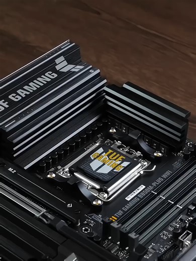 Dive into the details of this stunning custom liquid-cooled PC! Featuring a transparent chassis and vibrant pink coolant, this build is designed for both extreme performance and striking aesthetics. Every component meticulously chosen to create a truly unique gaming or workstation experience. What do you think of the custom loop? #PCBuild #CustomPC #LiquidCooling #GamingSetup #TechEnthusiast #watercooledchiller https://amzn.to/4a6qzyl