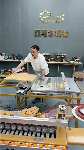 Sliding Table Saw in Action – A Game Changer for Woodworkers!