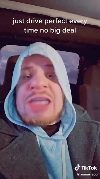 BuT MaNuAl Is CoOlEr DURRR 👎#cars #funny #fyp #carguys #cargirls