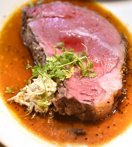 Which Greater Cleveland steakhouse has the best prime rib?