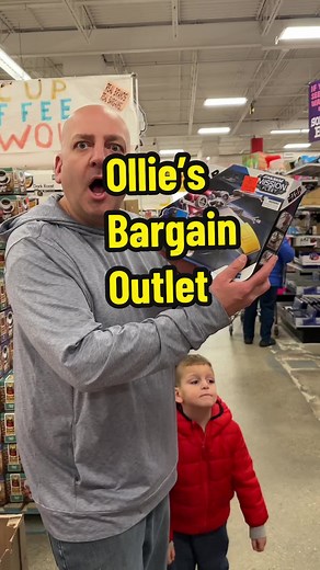 #Ollieshaul #ad @Ollie’s Bargain Outlet Ollies’s Bargain Outlet makes Christmas shopping easy! It’s a one stop shop for everyone in the family. Did I mention that they are up to 70% cheaper than the fancy stores? Get to Ollies now. Good stuff cheap! Let’s Gooo!