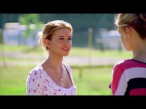 Philippa Coulthard as Amber in Lightning Point (Alien Surf Girls)