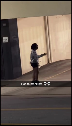 With great power comes great responsibility #fyp #dc #marvel #superpowers #prank @Cristian @notkeysoul