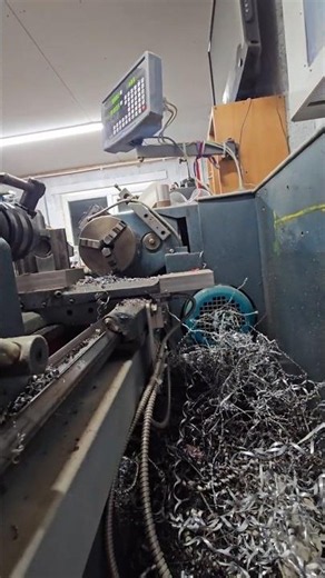 The best way to fit a DRO to your lathe?