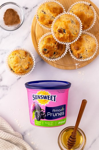 Soft, fluffy, and naturally sweet 💜 These Prune & Banana Muffins are the perfect addition for kids’ school lunch boxes or a healthy after school treat. Recipe makes: 6 muffins Ingredients: 1 ripe banana ½ cup chopped Sunsweet prunes 1 egg 2 tbsp honey or maple syrup ¼ cup milk 1 cup self-raising flour ¼ tsp cinnamon Instructions: Mash banana, mix in egg, milk, honey. Stir in flour, cinnamon, and prunes. Spoon into lined muffin tray. Bake at 180°C for 15-18 mins. *Our Amaz!n Prunes are Californi