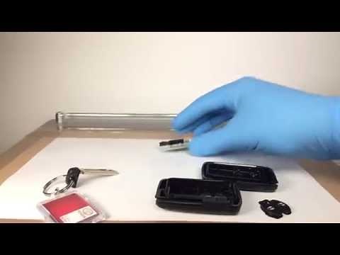 Open Toyota Key Fob to Replace Battery - howto