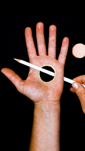 1.3M views · 10K reactions | The perfect doodle #illusion | Vika Bren. Art | Facebook