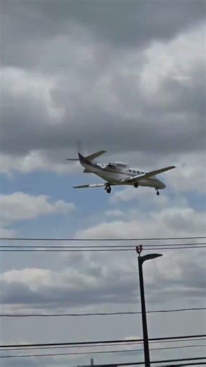 Cessna Citation Excel/XLS(twin-jet) Landing at Teterboro #planespotting #planelanding