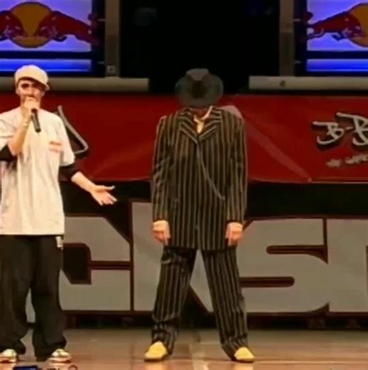 Dance World Styles no TikTok