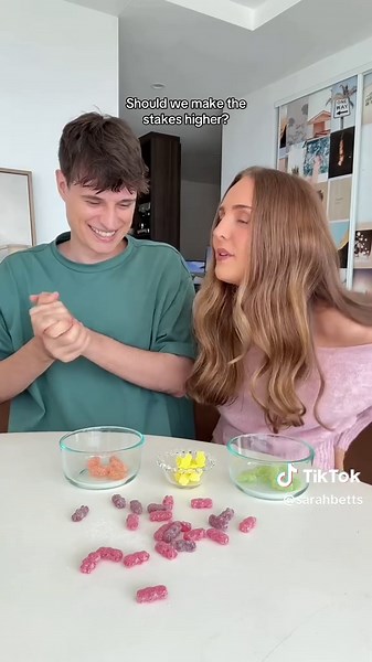 Most Candy Wins Challenge: How to Play the Most Candy Wins Game