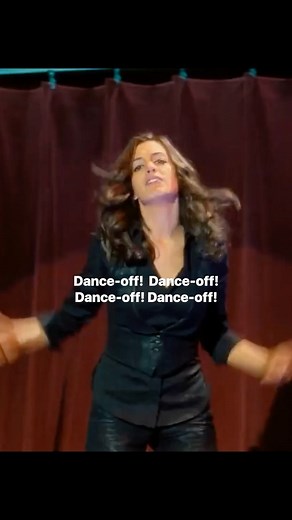 Cinema Encyclopedia on Instagram: "Anne Hathaway and Kate Hudson in “Bride Wars” 🔥"