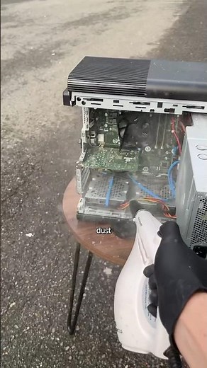 Cleaning a #PC with a failed HDD (Gross Dusty Dell XPS Desktop) #shorts #tech #technology