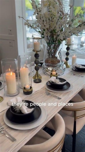 THE PERFECT BLACK & WHITE TABLE