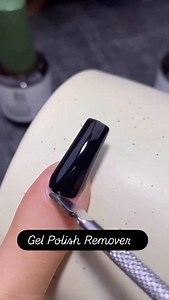 Secret Nails magic Gel Polish remover that remove your Gel polish, shellac and dip powder nails instantly within a minutes without pain or damaging your natural nails. It also melts down These Gel extensions easily. For more information please visit our website: www.secret-nails.com | Secret Nails