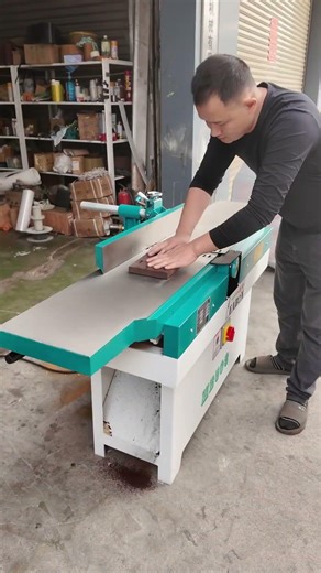 Jointer Planing Wood – Clean & Flat #WoodJointer#JointerPlaner#Woodworking