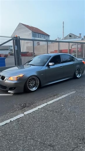 𝐊𝐫𝐢𝐬𝐥𝐲 on Instagram: "Work Rezax 2 goes Wyld #bagged #bmwe60 #stance #e60 #fy"